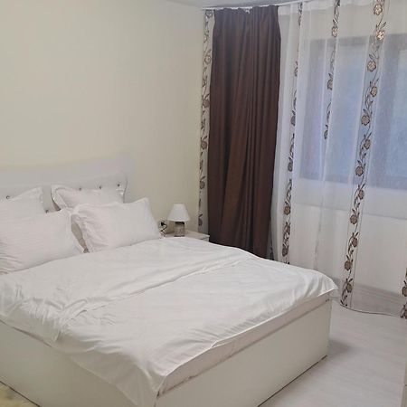 Apartament Teo Iasi Exteriör bild